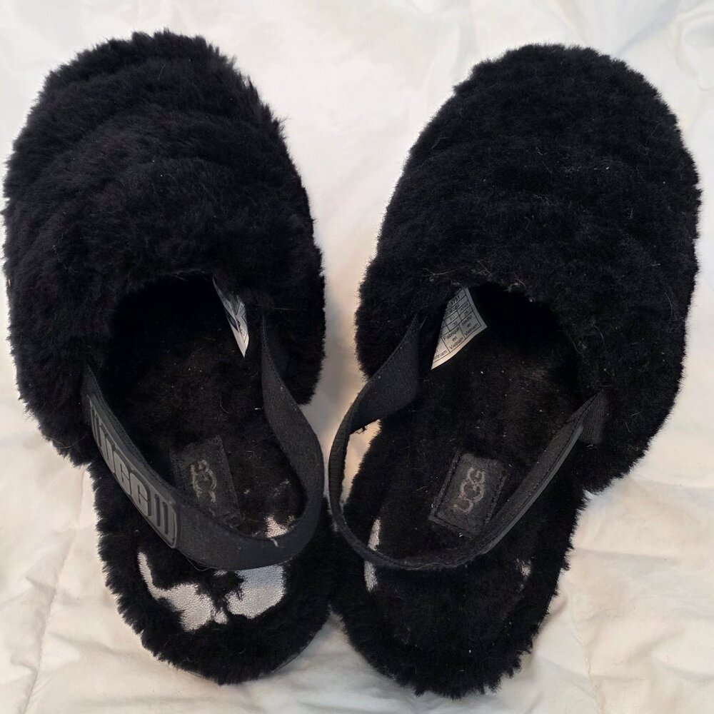 UGG Women's Super Fluff Slipper sandals